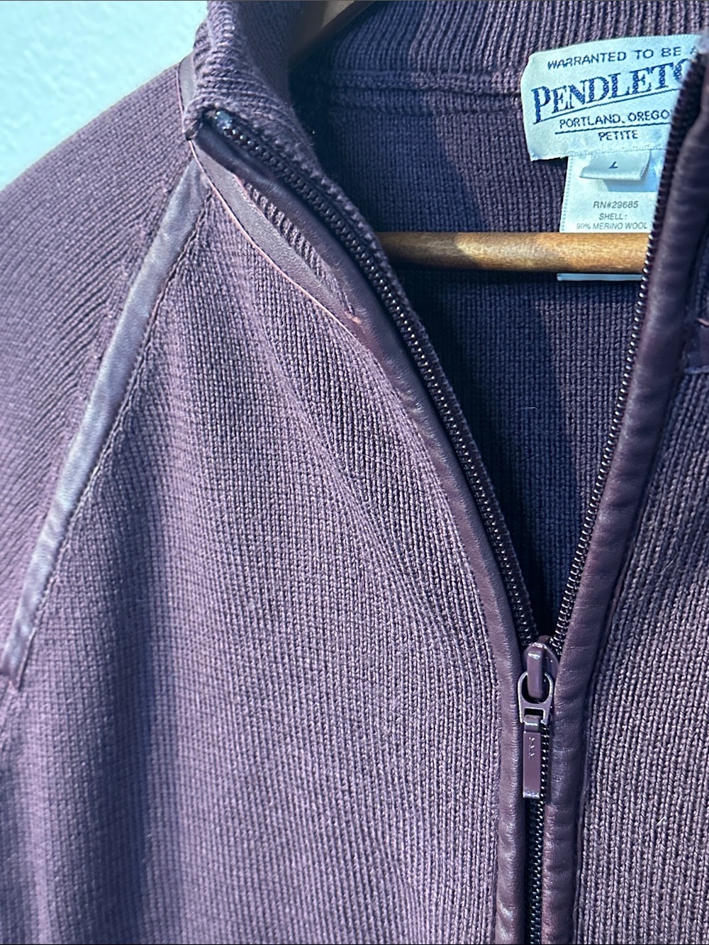 Pendleton Merino wool & leather trim Women's Zip-Front Cardigan in Plum - Picture 9 of 9